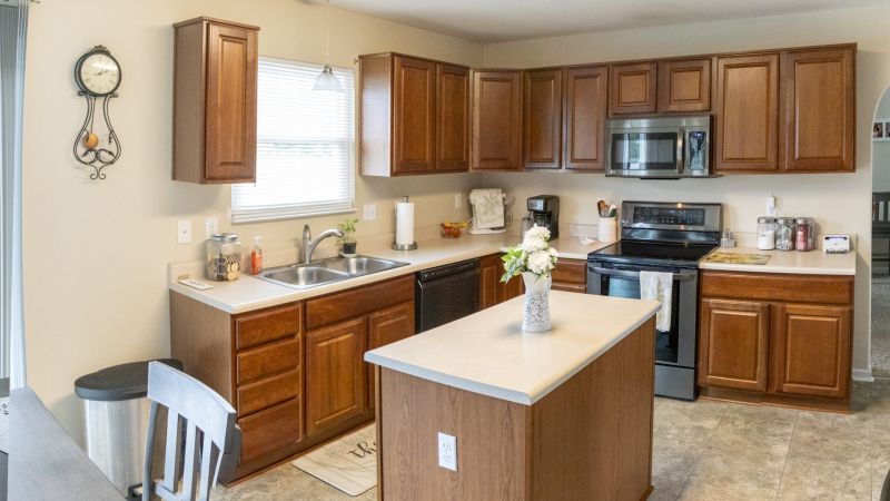 Cabinets Refinishing